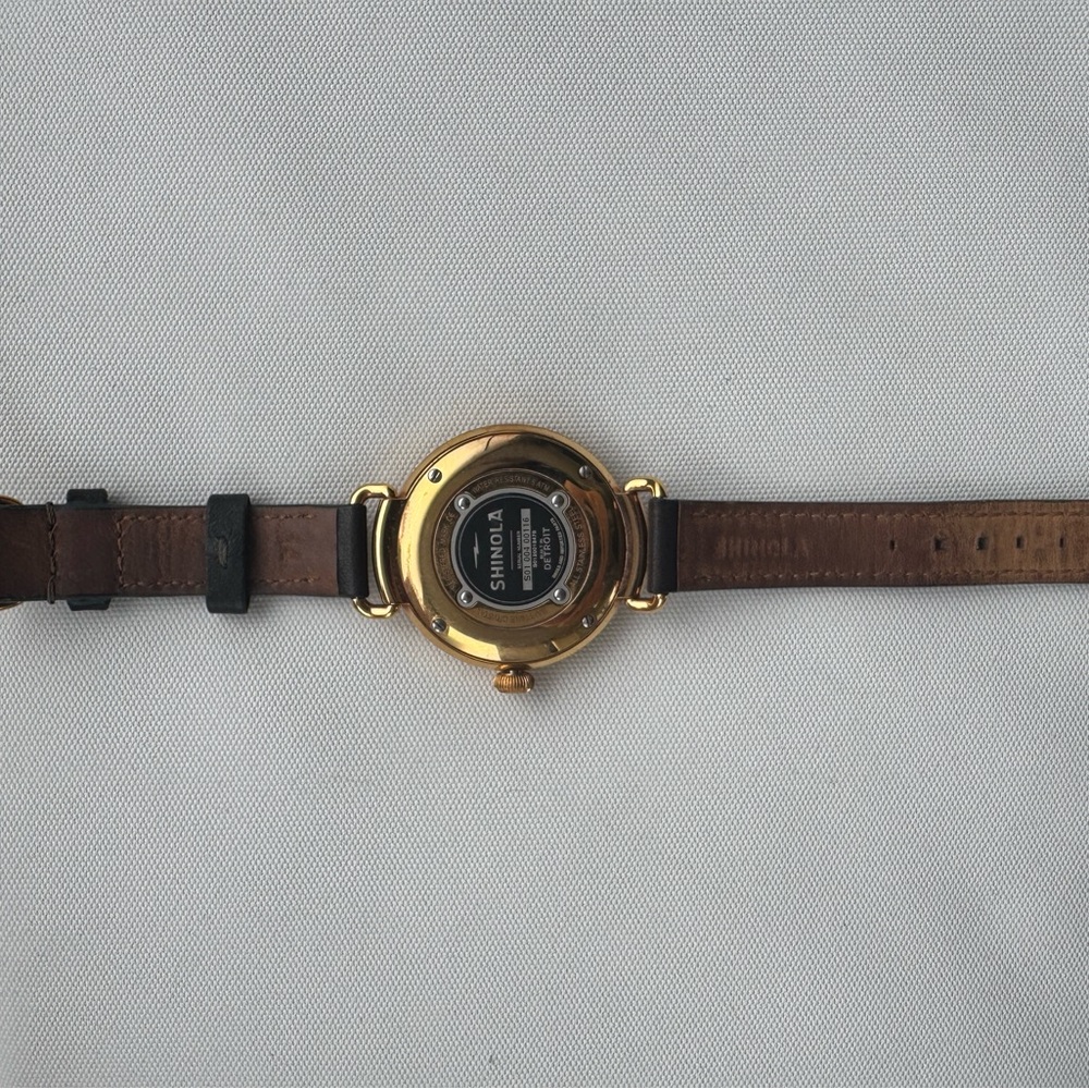 Women’s shinola watch with dark green band - Picture 5 of 7